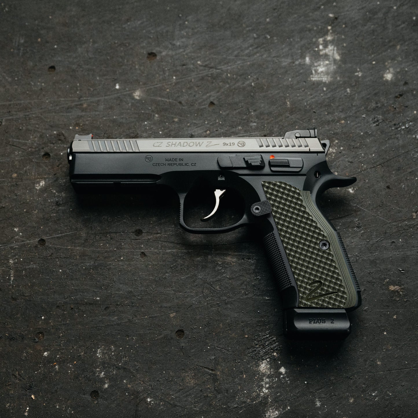 CZ Shadow 2 - BOGIES G-10 - Slim fit