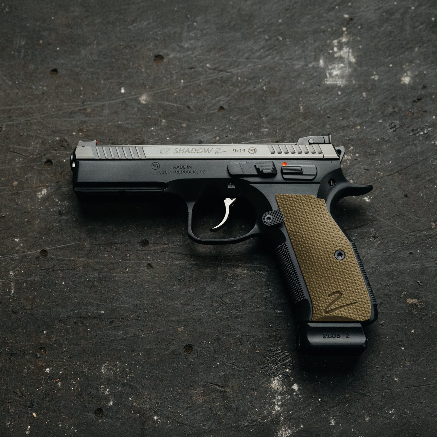 CZ Shadow 2 - VOYTY G-10 - Palm Swell