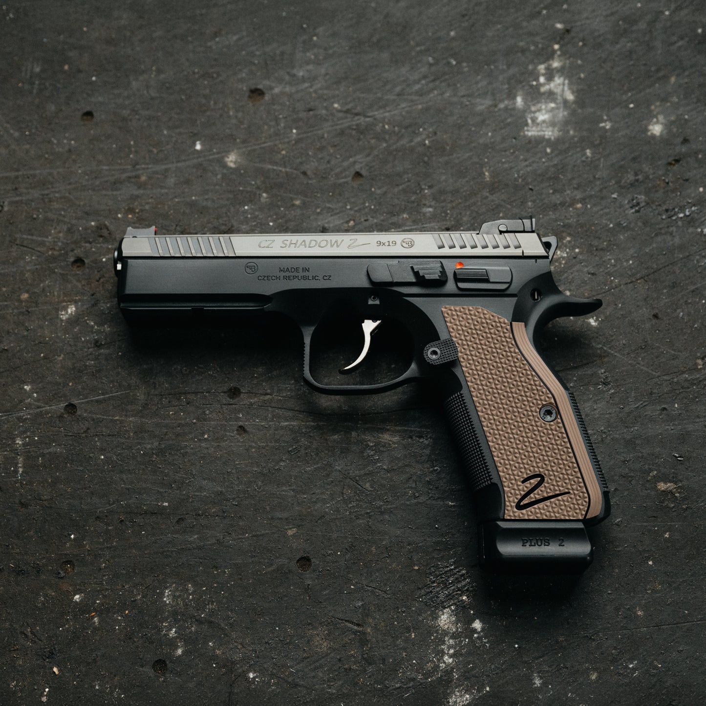 CZ Shadow 2 - VOYTY G-10 - Slim fit