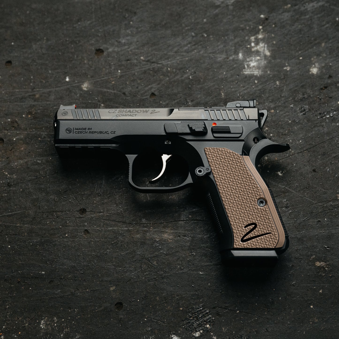 CZ Shadow 2 Compact - VOYTY G-10 - Slim fit